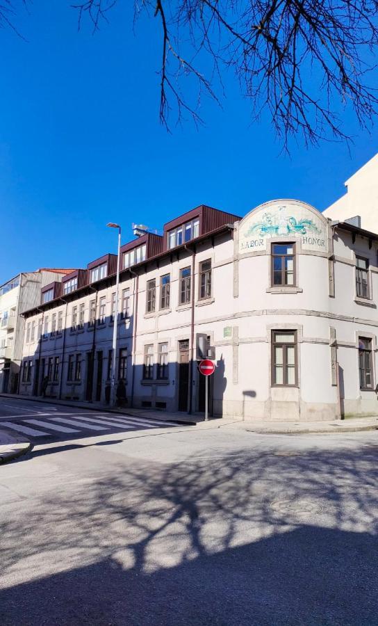 Porto Historic - Apartment With Private Patio Exterior photo